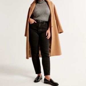 Abercrombie & Fitch Curve Love Ultra High Rise Ankle Straight Jean Size 27